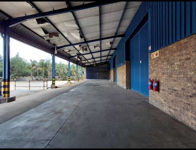 1,849M² WAREHOUSE TO LET IN POMONA
